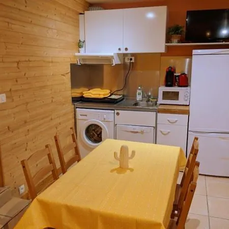Apartment Du Lez