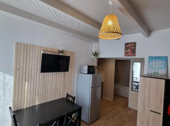 Апартаменты Du Lez